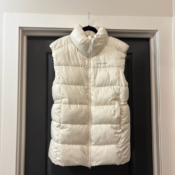 NWOT Columbia Women's Puffect Mid Vest - Picture 6 of 10